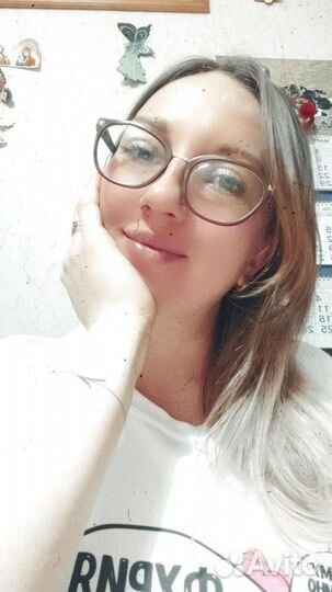 Менеджер, помощник менеджера, оператор 1С