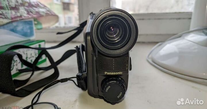 Видеокамера panasonic