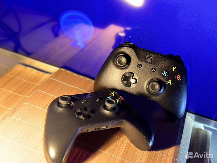 Геймпад xbox One 2 штуки