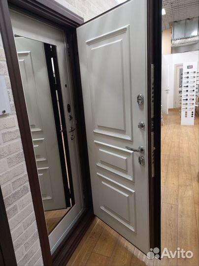 Входная дверь с терморазрывом Норд 2