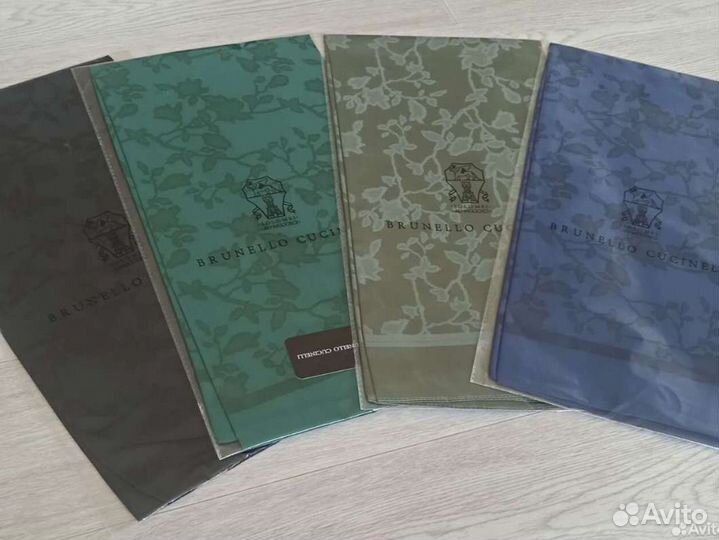 Платок розовый Шелк Brunello 12 цветов