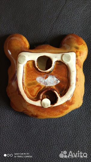 Винтажная пепельница