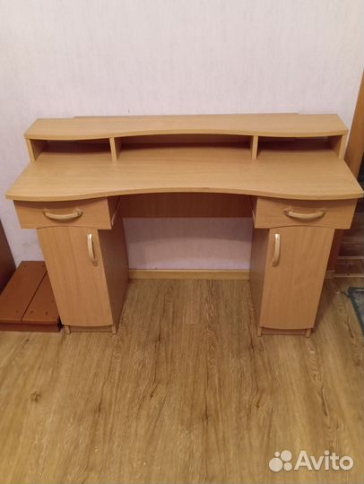 Туалетный столик бу