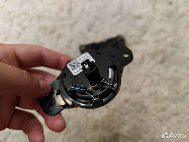 Твиттеры на Audi A6