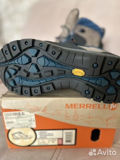 Ботинки женские зимние