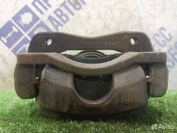 Суппорт передний правый Changan Cs35 кроссовер 1.6