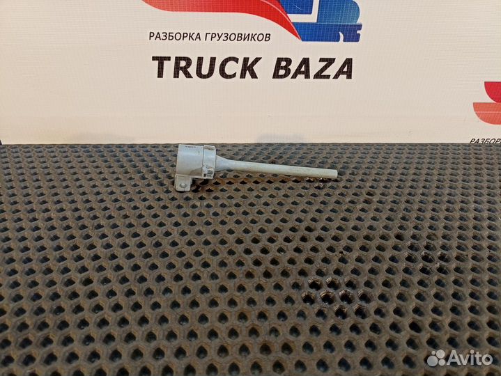 1740757 Датчик уровня охлаждающей жидкости