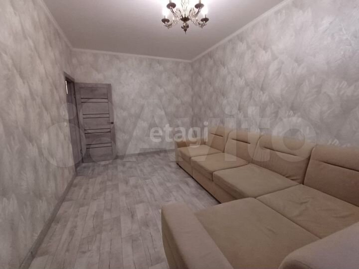 2-к. квартира, 56 м², 1/5 эт.