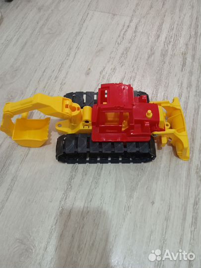 Экскаватор гусеничный машинка