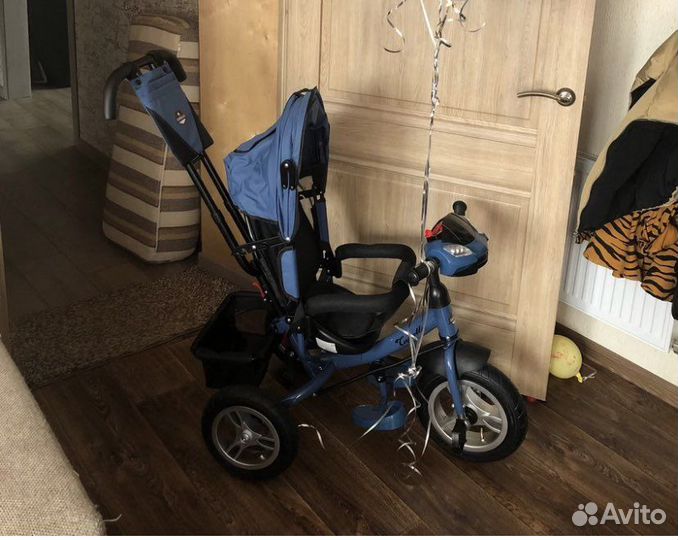 Велосипед с родительской ручкой