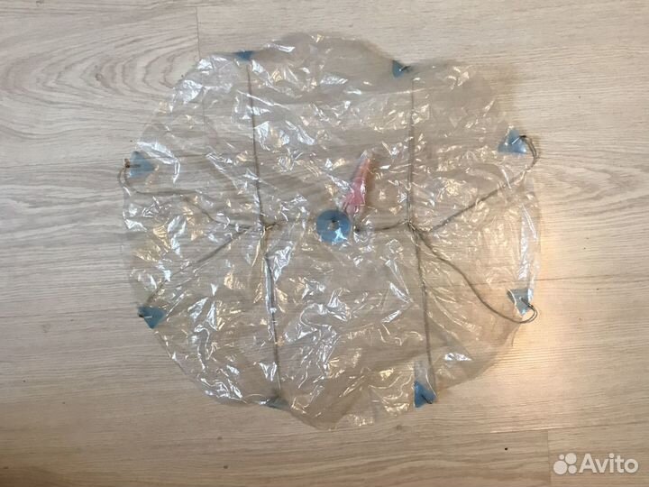 Игрушка СССР парашютист