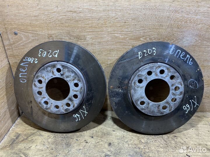 Комплект передних тормозных дисков Astra H D203