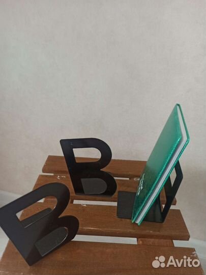 Ограничитель полки