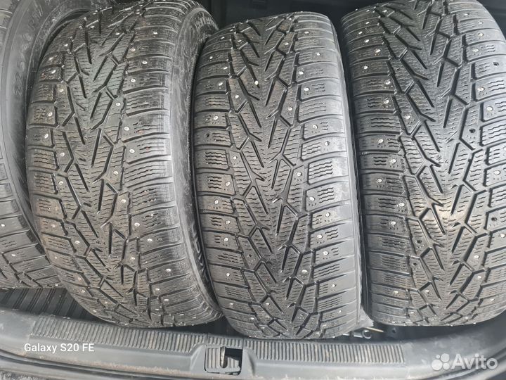 Nokian Tyres Hakkapeliitta 7 225/50 R17 94T