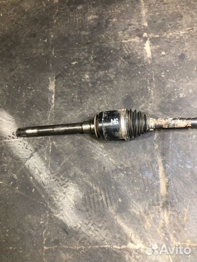 Привод полуось передний правый Mercedes-Benz