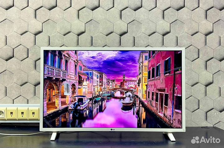 Телевизор LG32 full HD HDR10 белый