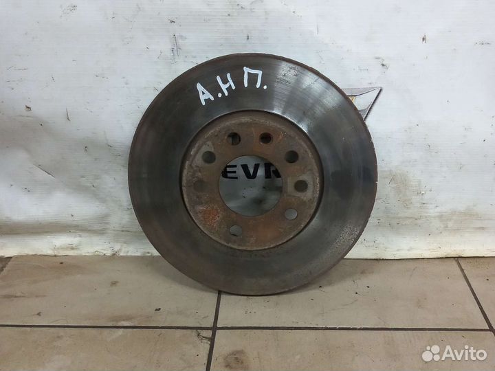 Передний тормозной диск Опель Астра Н