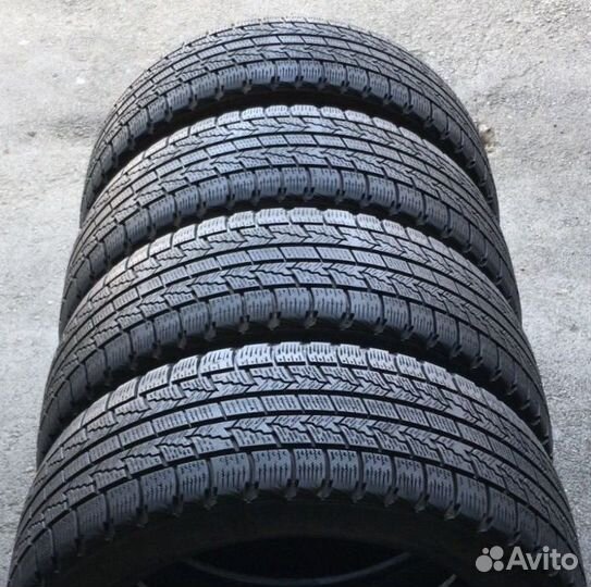 Nexen Winguard Ice 3 215/55 R17