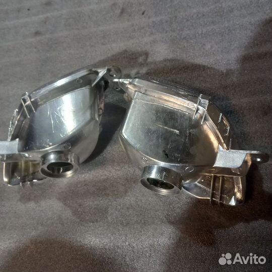 Поворотники передние Suzuki GSX1300 99-07