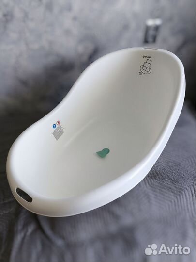 Ванночка для купания Olsson Hippo с термометром