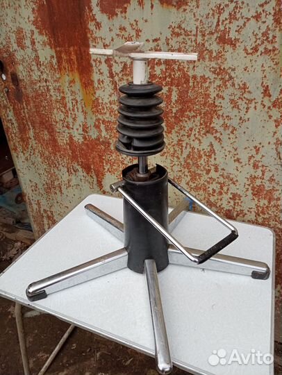 Кресло / подставка