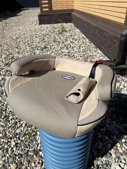 Бустер Heyner SafeUp FIX Comfort XL с isofix