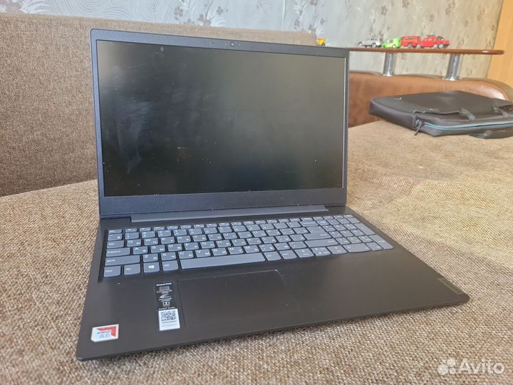 Ноутбук lenovo