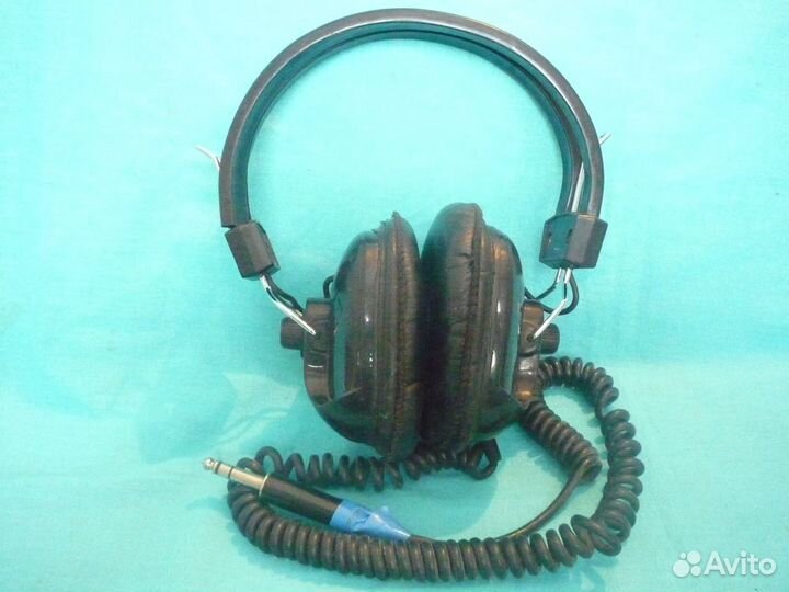 Японские наушники 