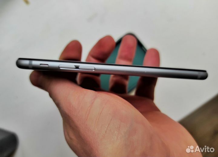 iPhone 6S, 16 ГБ