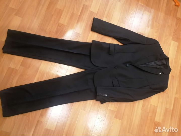 Костюм школьный на 156-162 см