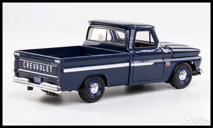 Модель 1/24 Chevrolet C10 Pickup 1966г