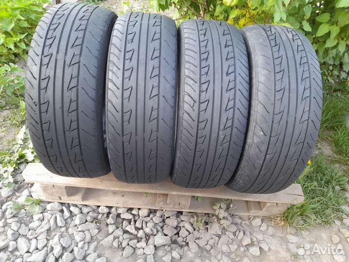 Nankang N-605 Toursport NS 205/60 R16 96H