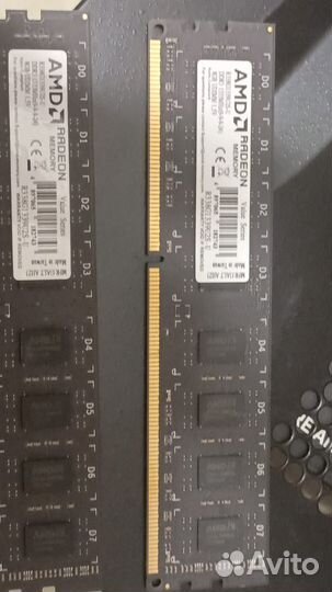 Материнская плата с процессором и памятью