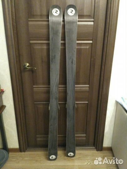 Продаю горные лыжи Rossignol Scratch pro