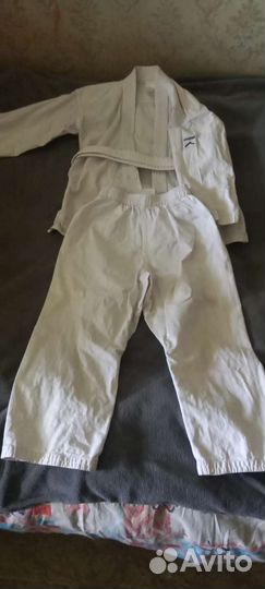 Кимоно для единоборств детское + курточка с поясом