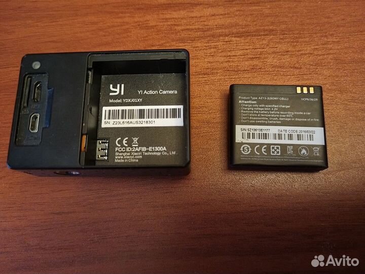 Экшен камера Xiaomi YI