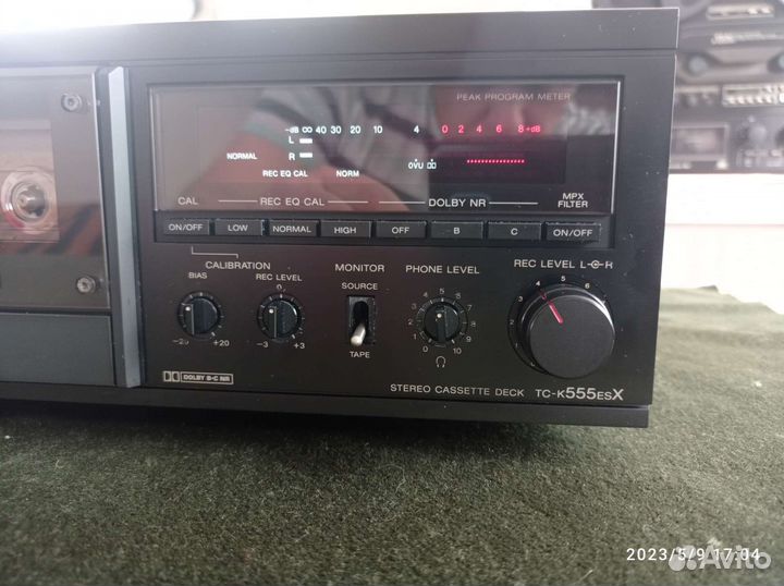 Дека кассетная Sony TC-K555ESX с пультом