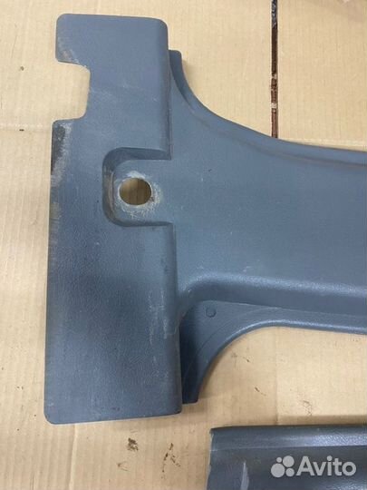 Обшивка стойки центральной нижней Byd Flyer II 0.8