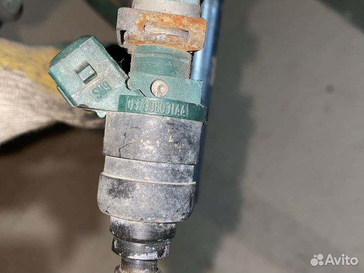 Форсунки 037906031аа Skoda, Audi, VW, Seat