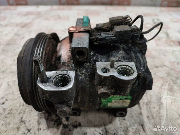 Компрессор кондиционера Kia Avella седан B5 1997
