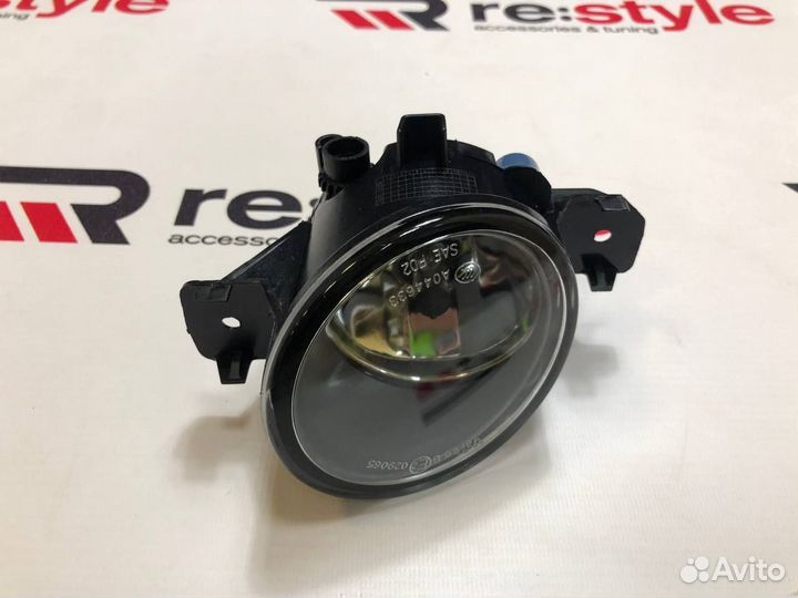 Туманки Nissan 2 уха Valeo T1857