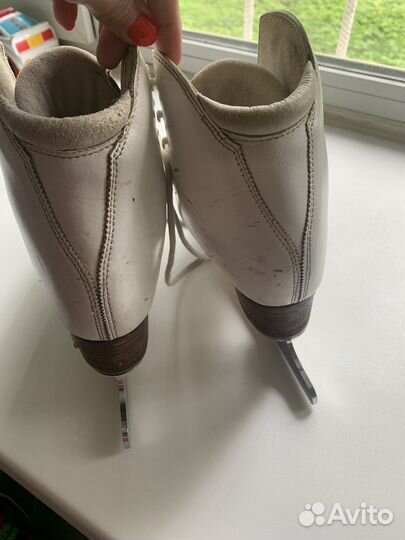 Фигурные коньки risport 225