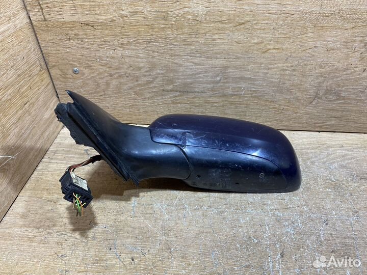 Зеркало левое Audi A6 C5 Арт. 7721594