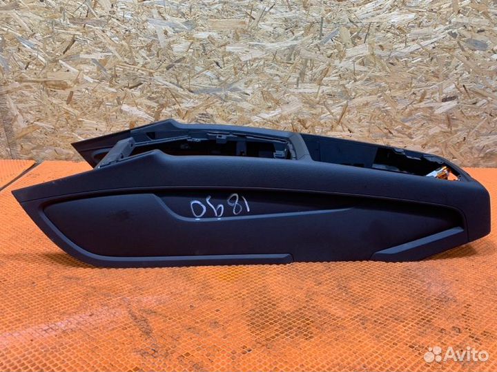 Консоль центральная Audi Q7 4L BHK 2009