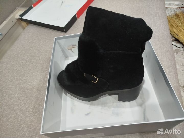 Зимние женские сапоги 38 натуральная замша