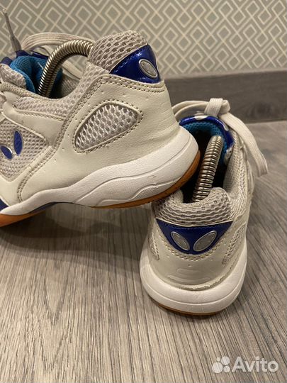 Кроссовки женские butterfly 35 размер