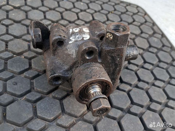 Насос гидроусилителя руля на Пежо 605 2.0i