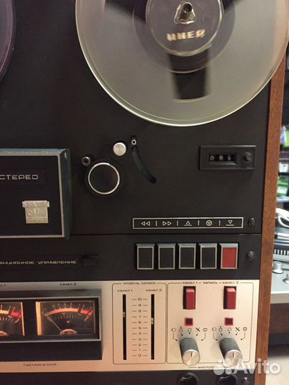 Маяк-001 катушечный магнитофон