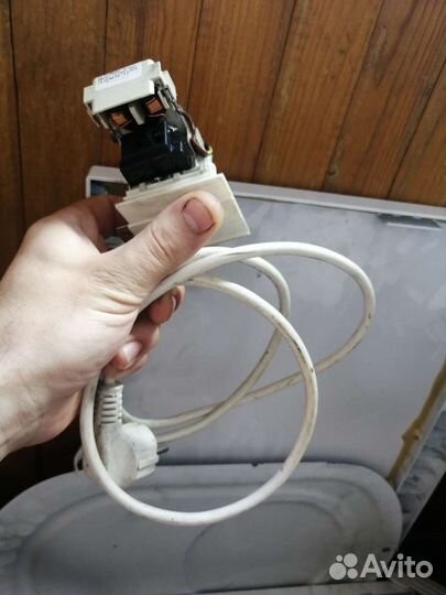 Стиральная машина на запчасти indesit