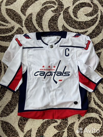 Хоккейный свитер